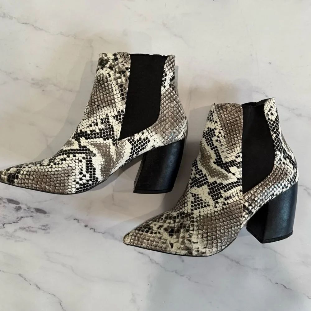 Snake Booties 